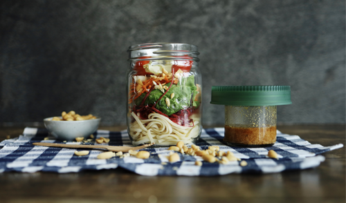 THAI NOODLE SALAD WITH PEANUT SAUCE