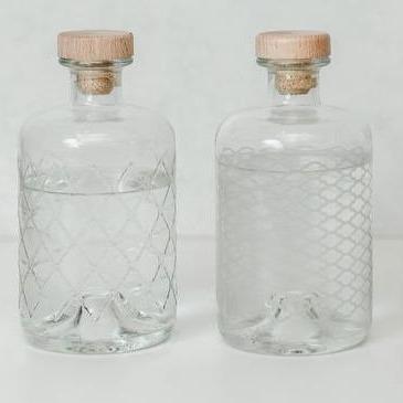 Herbalist Etch Glass Bottle 500ml with Wooden Barstopper