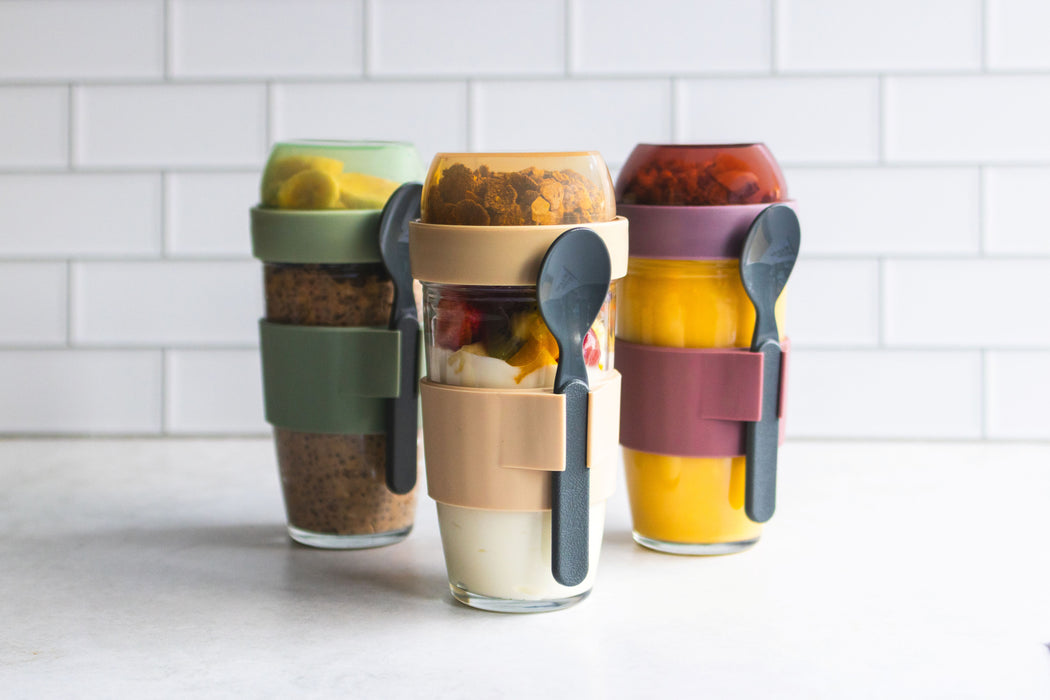 Consol Glass Lugo Cup with Sand Lid & Spoon 480ml