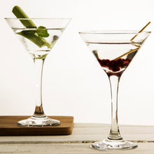 Load image into Gallery viewer, Consol Glass Saint Remy Martini 250ml 4 Pack
